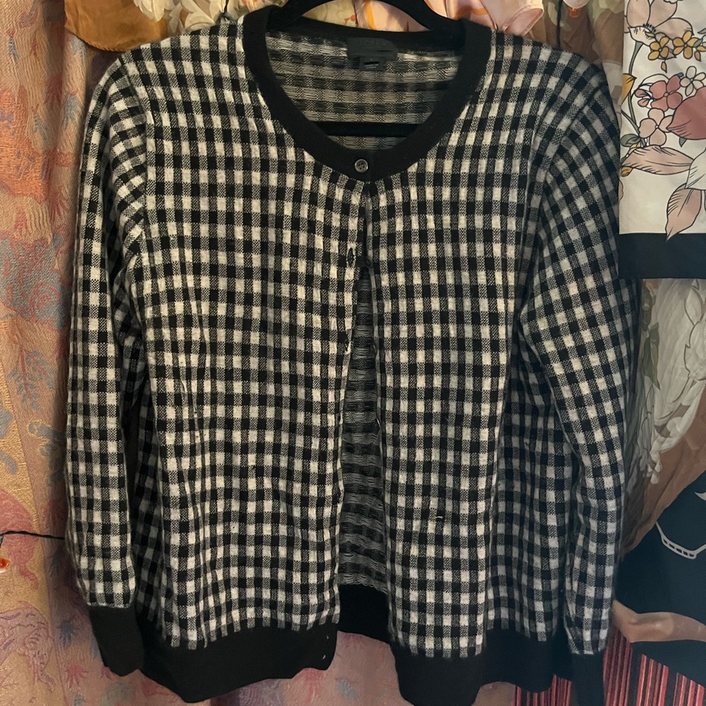 Cashmere sweater